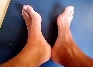I love those feet